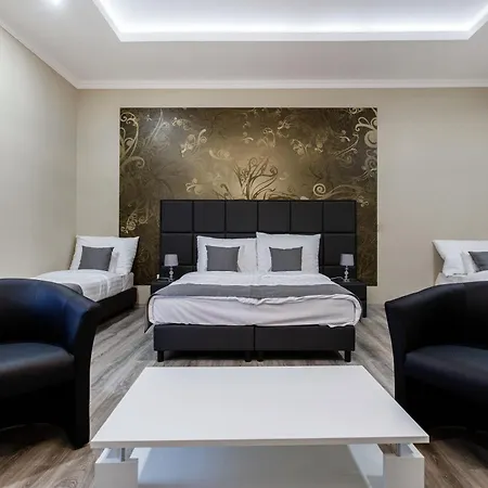 A Golden Star Modern Luxury And Apartment