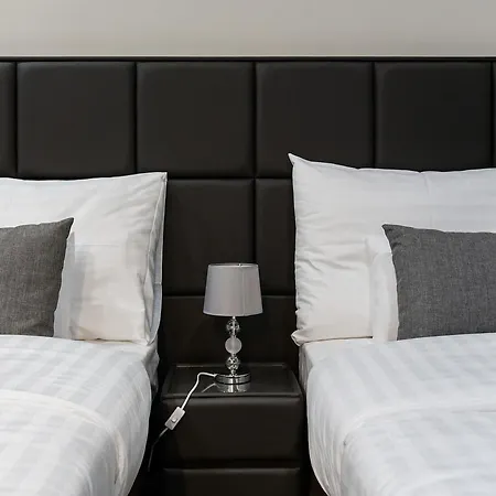 A Golden Star Modern Luxury And * Budapest