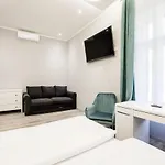 A Golden Star Modern Luxury And Apartment
