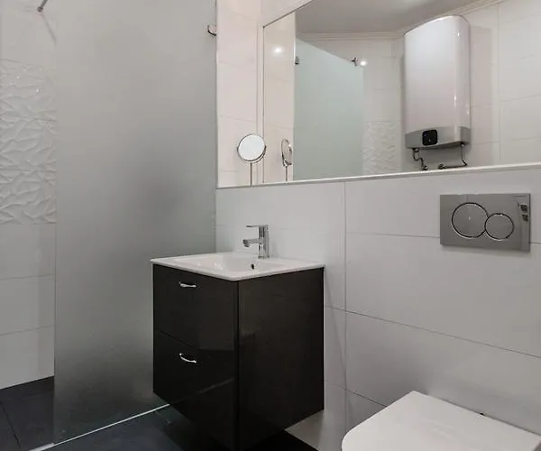 A Golden Star Modern Luxury And